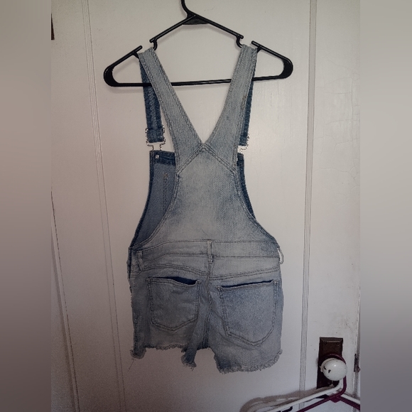 No Boundaries Juniors Sz M 7/9 Short Overalls - Picture 3 of 3